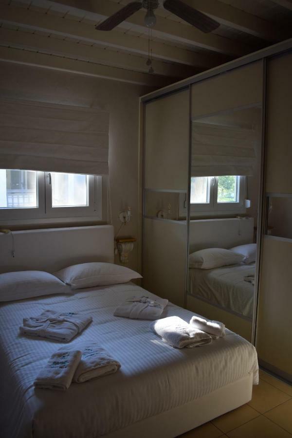 Serenity Luxury Villa, Skiathos Agia Paraskevi  Eksteriør billede